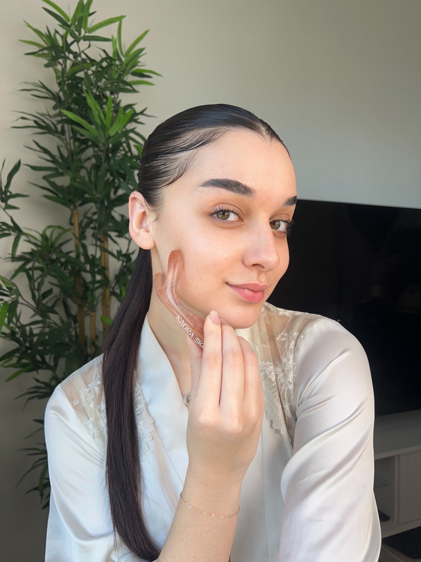 Gua Sha Sculptant Visage - KAORA SKIN